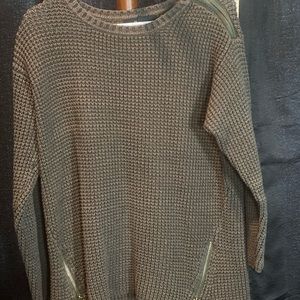FOREVER 21 OLIVE GREEN KNIT SWEATER